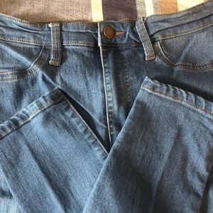 Womens 9 Fashion Nova Blue skinny jeans
